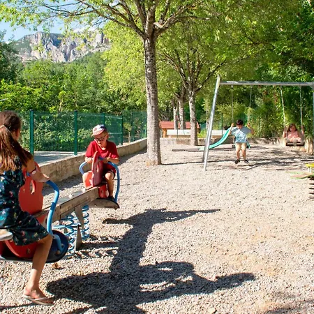 Tikayan Saint Clair - Maeva 3*